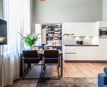 Yays Maritime By Numa Aparthotel