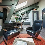Yays Maritime By Numa Amsterdam