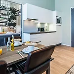 Appart hôtel Yays Maritime By Numa 4*