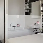 Yays Maritime By Numa Aparthotel