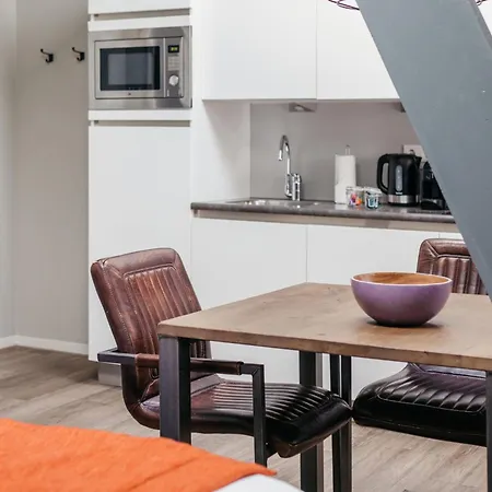 Yays Maritime By Numa Lägenhetshotell Amsterdam