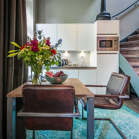 Yays Maritime By Numa Lägenhetshotell