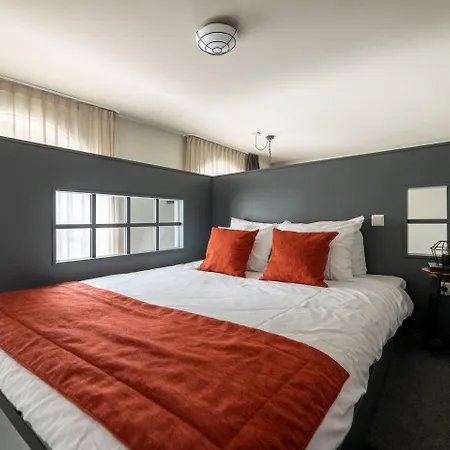 Yays Maritime By Numa Amsterdam