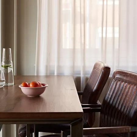 Yays Maritime By Numa Aparthotel