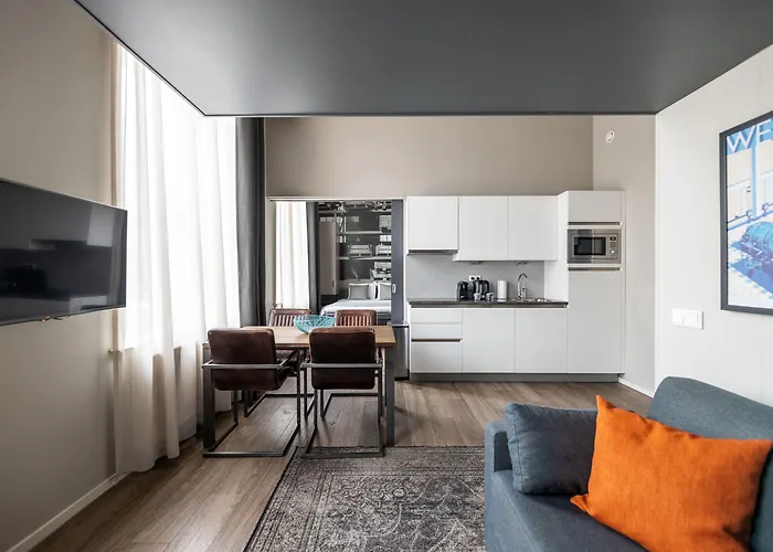 Yays Maritime By Numa Aparthotel 4*