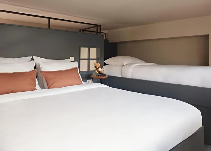 Yays Maritime By Numa