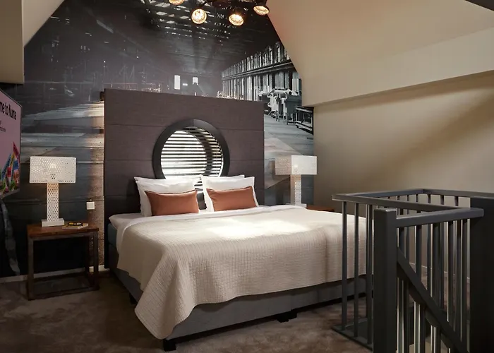 Yays Maritime By Numa Amsterdam