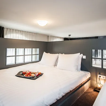 Yays Maritime By Numa Aparthotel 4*